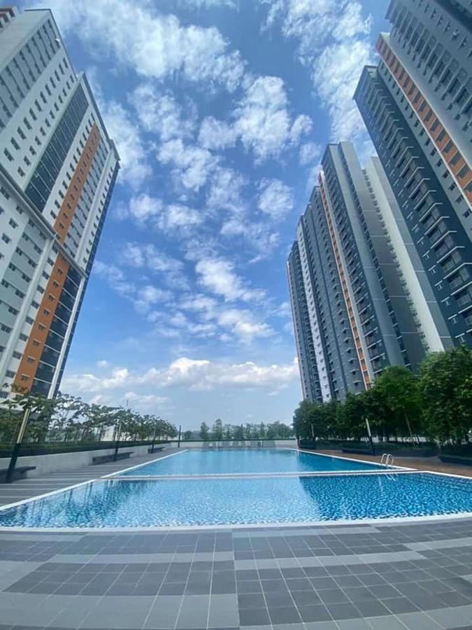 Alanis D'Semporna Homestay Sepang Exterior foto